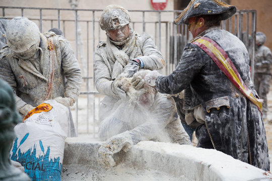 Traditional annual festival Els Enfarinats in Ibi