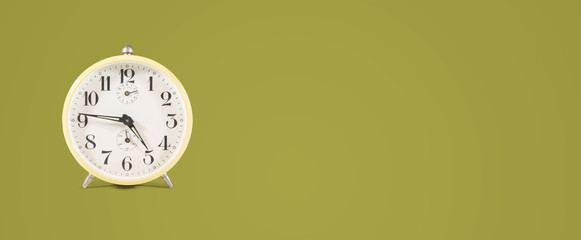 retro alarm clock header