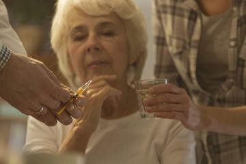 Preparing the injection