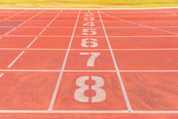 Numbers of track lanes