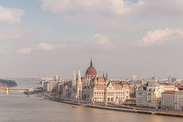 Naklejka na ściany i meble Hungarian Parliament Building on the bank of the Danube in Budapest