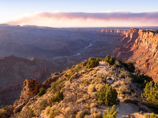 Gran canyon mit Blick auf Colorado