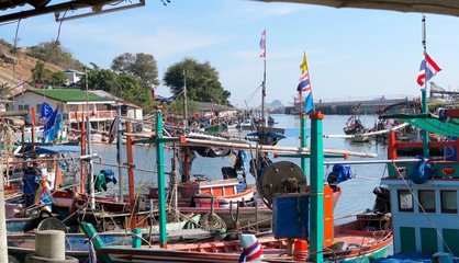 Fototapeta na wymiar small harbor near Hua Hin, Thailand