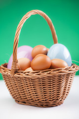 Pisanki w koszyku  © Rafal Kucharek