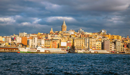 Fototapeta na wymiar Panoramic view of Galata tower in Istanbul, Turkey