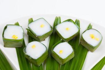 Thai dessert Pudding with coconut topping