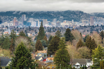 Fototapeta na wymiar Portland City Skyline from Mount Tabor