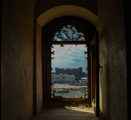 Fototapeta na wymiar View to Baghdad and Tigris river from the broken window of Al-Mustansiriya Madrasah, Iraq