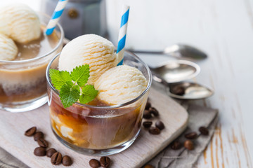 Vanilla ice cream and coffee float