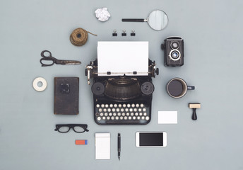 retro typewriter journalist desk