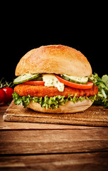 In german called Schnitzelbrötchen bun with vegetables