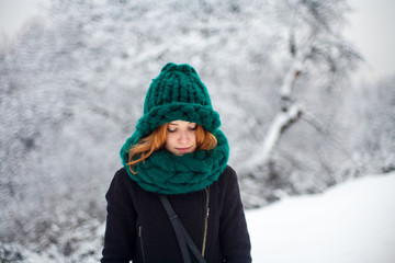 Fototapeta na wymiar Winter, snow and girl