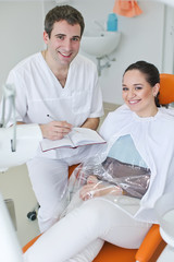 Dentist 