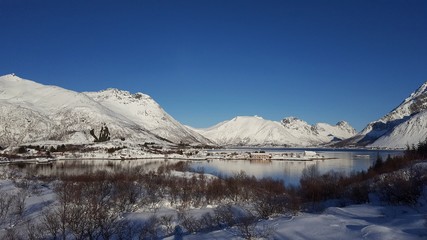 Kirche in Vestpollen, Lofoten, Norwegen