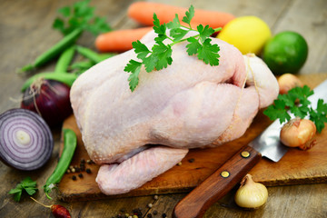 H&auml;hnchen Gem&uuml;se