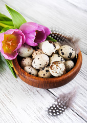 quail eggs in a bowl