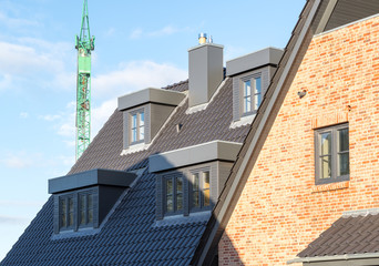 Dachgauben eines Neubaus während der Bauphase 