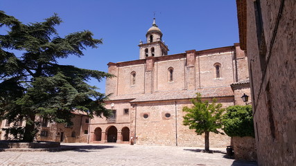 Fototapeta na wymiar The village of Medinaceli in Soria