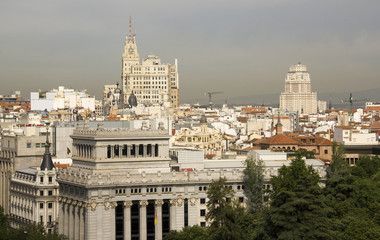 Fototapeta premium Cityscape of Madrid, Spain