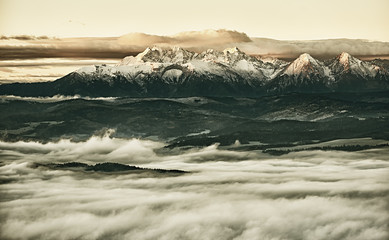 Fototapeta Panorama Tatr Bielskich z szczytu Trzech Koron  obraz