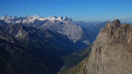 Fototapeta na wymiar High mountains in the Swiss Alps