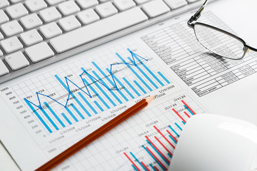 Preparing average sales report