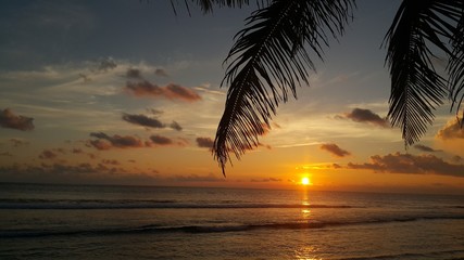 Obraz na płótnie Canvas Sunset in the Maldives