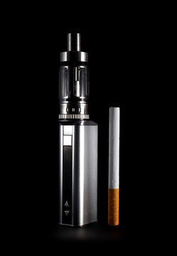 e-Zigarette und Zigarette