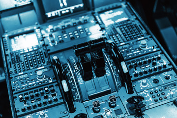 Engine lever in the cockpit of an airliner