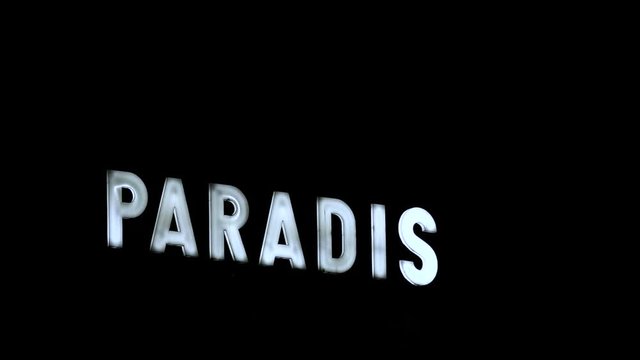 n&eacute;on paradis 