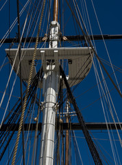 Obraz premium Crow's nest, USS Constellation