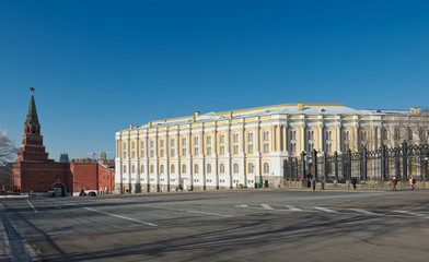 Fototapeta na wymiar View of the Armoury Chamber and Borovitskaya tower Kremlin