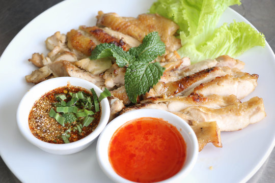  Roast chicken with Thai Spicy Sauce 