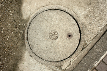 マンホールの蓋