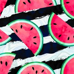 Fruity seamless vector pattern with watercolor paint textured watermelon pieces. Striped and marble background. - 138956902