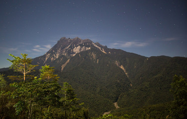 Obraz na płótnie Canvas amazing view of Mount Kinabalu, Sabah, Malaysia at night