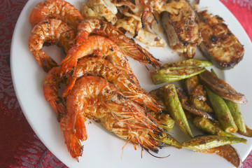 shrimp and seafood a plate