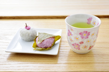 Japanese confectionery and green tea
