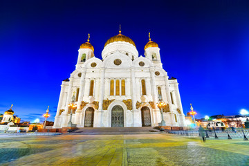 Fototapeta na wymiar Cathedral of Christ the Saviour in Moscow at night.
