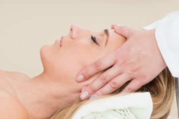 Fototapeta na wymiar Head Massage