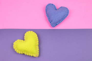 Obraz premium Corazones de fieltro