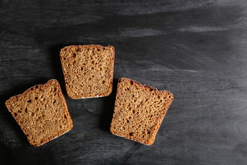 sliced rye bread on the table