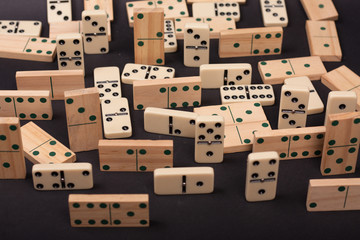 jogo de dominós