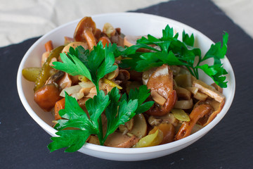 salad with mushrooms