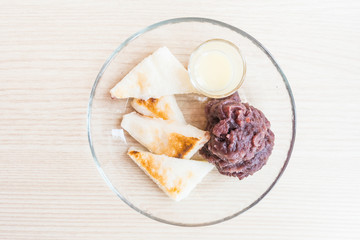 Moji with red bean