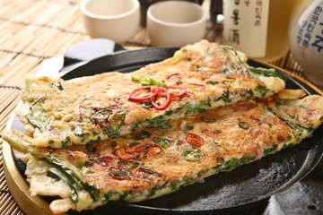 korean style seafood pancake plate
