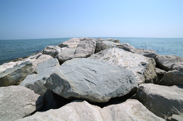 Fototapeta na wymiar sea cliff with fisheye lens effect