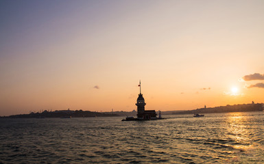 Fototapeta na wymiar Maidens Tower - Istanbul