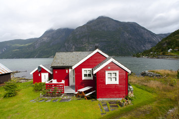 red houses Eidflord Hardanger