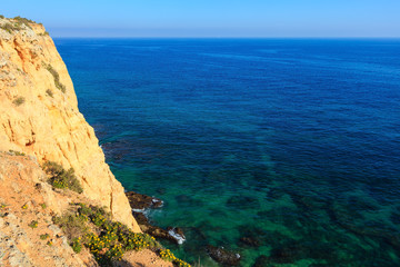 Fototapeta premium Summer Atlantic rocky coast (Algarve, Portugal).